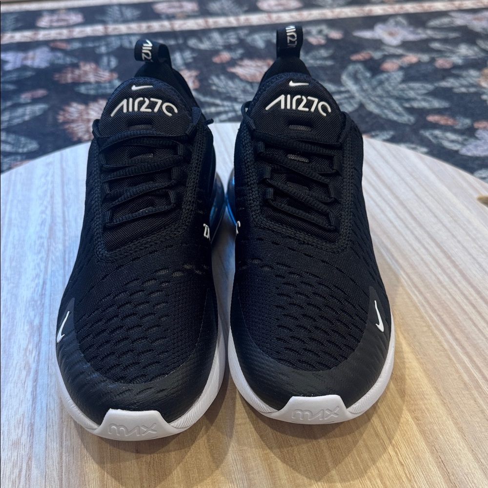 Nike Air Max 270 Women’s Size 7 New - Picture 4 of 5